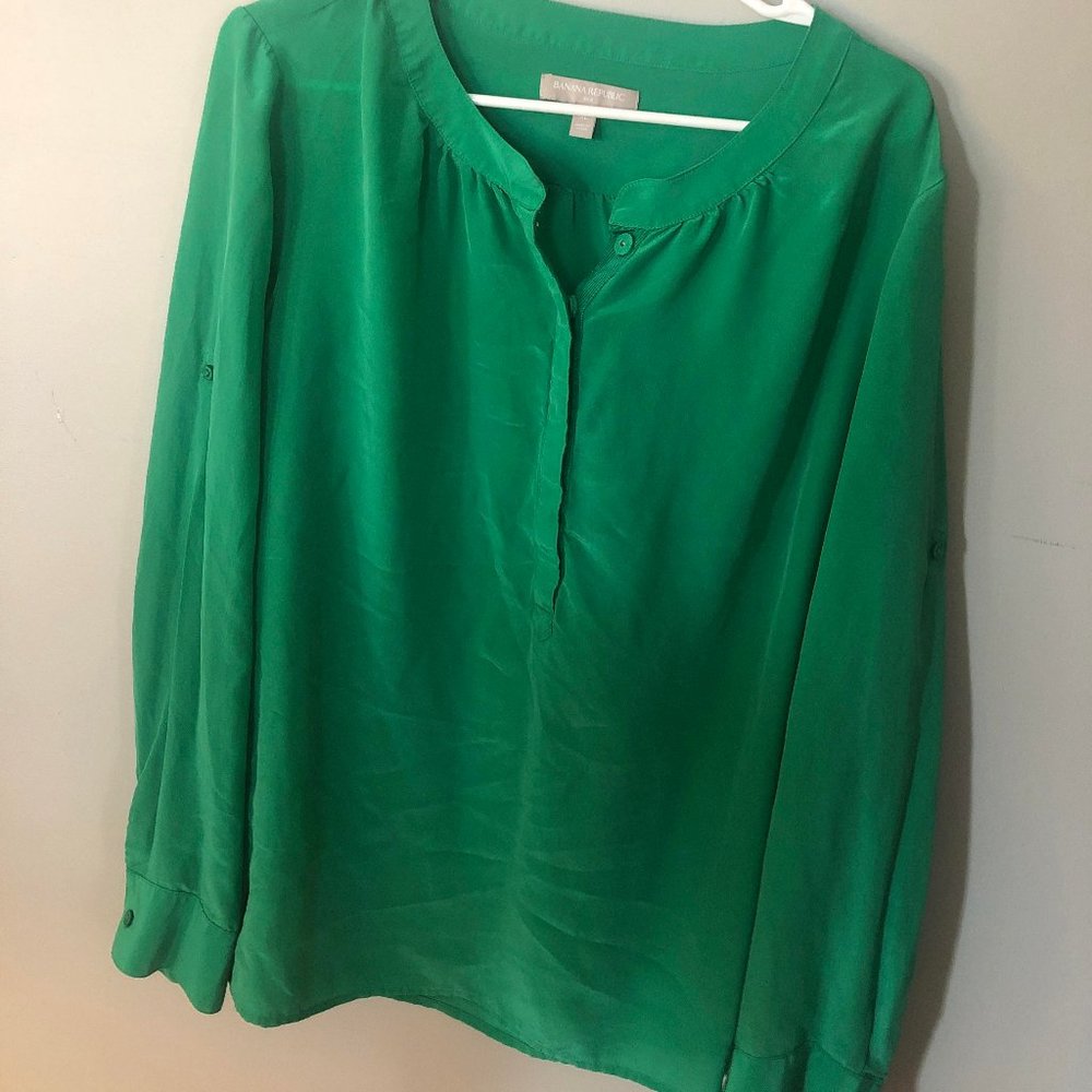Kelly Green Long Sleeve Blouse